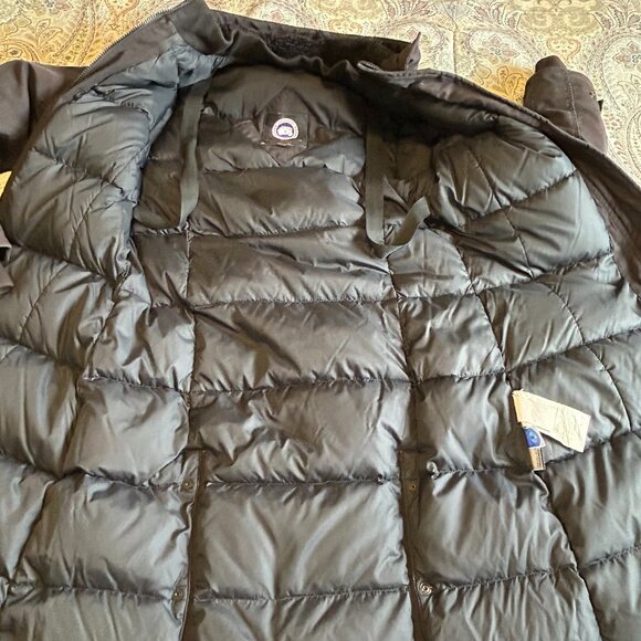 CANADA GOOSE Kensington Winter Coat - Women's Size L - Picture 9 of 14